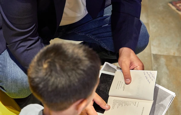 Azercell Uşaqların Beynəlxalq Müdafiəsi Günündə “Kitab Klubu” layihəsinə başladı - FOTO