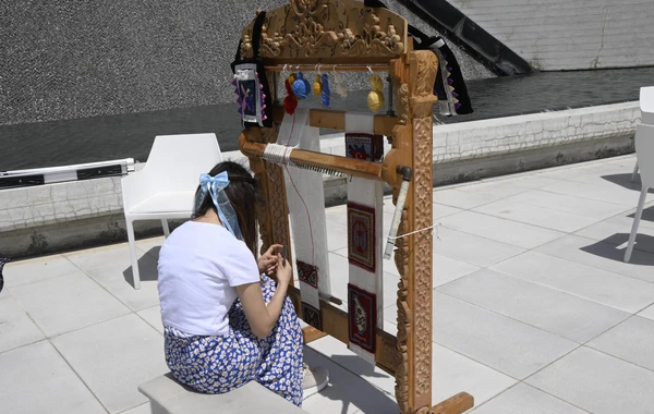 Heydər Əliyev Mərkəzinin parkında Uşaq festivalı keçirilib - FOTO