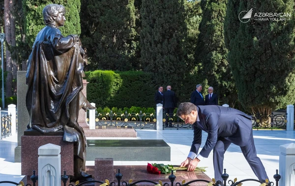 Azərbaycan mülki aviasiyası 86 illiyini qeyd edir - FOTO