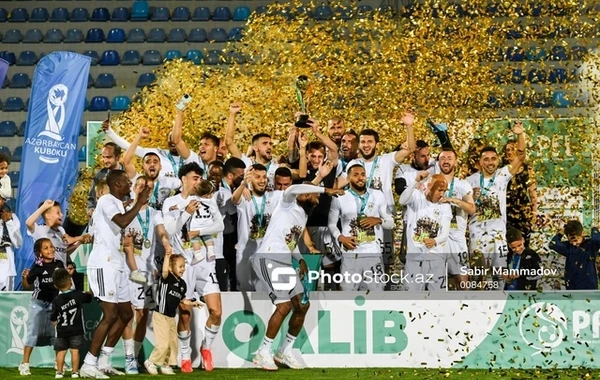 “Qarabağ”a kubok təqdim olunub - FOTO/VİDEO