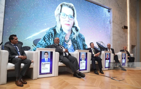Şuşada keçirilən Beynəlxalq Sahibkarlar Forumunda ilk panel müzakirə aparılıb - FOTO
