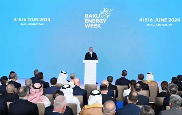 Президент выступил на открытии 29-й выставки Caspian Oil&amp;Gas и 12-й выставки Caspian Power - ОБНОВЛЕНО/ФОТО
