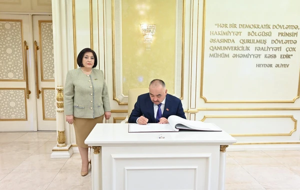 Sahibə Qafarova qırğız həmkarına regionda sülhün əldə olunması ilə bağlı atılan addımlardan danışıb - FOTO