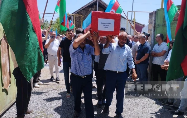 Zərdabda Birinci Qarabağ müharibəsinin şəhidi Zakir İsaqov dəfn edilib - FOTO