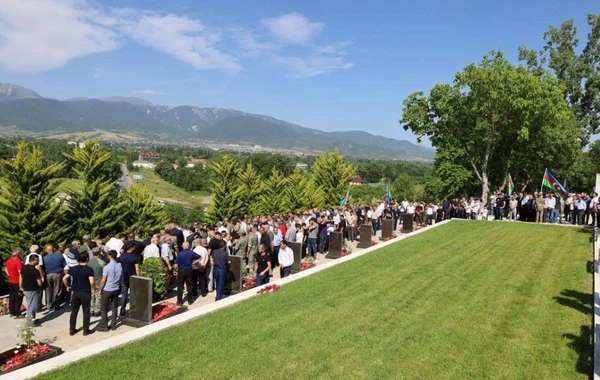32 ildən sonra nəşi tapılan şəhid dəfn olunub - FOTO