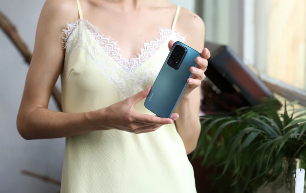 AMOLED parlaq ekrana və 108MP kameraya sahib HONOR 200 Lite artıq satışda - FOTO