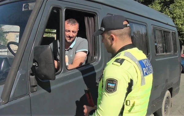 Qanunsuz sərnişin daşıyan avtobus sürücüləri cəzalandırıldılar - FOTO/VİDEO