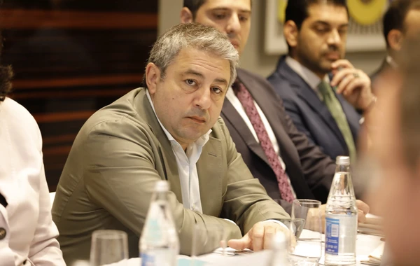 “Dekarbonizasiya dinamikasının saxlanılması” mövzusunda dəyirmi masa keçirilib - FOTO