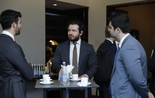 “Dekarbonizasiya dinamikasının saxlanılması” mövzusunda dəyirmi masa keçirilib - FOTO