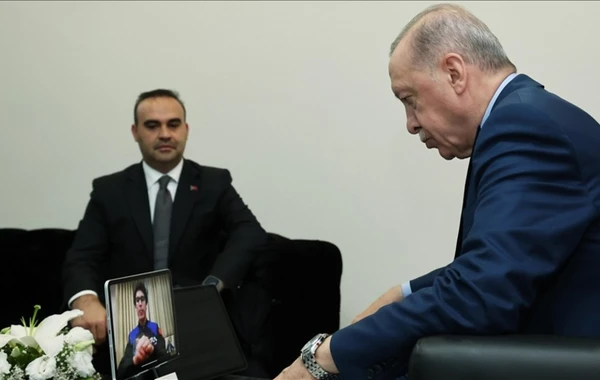 Ərdoğan: Türkiyə və Azərbaycan bayraqları kosmosda iki qardaşı təmsil edəcək - VİDEO
