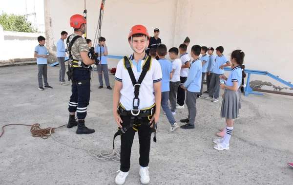 FHN Xaçmazda məktəblilər üçün “açıq qapı günü” keçirib - FOTO/VİDEO