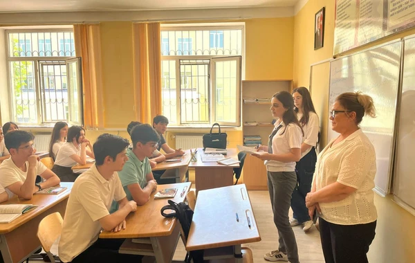 Məktəblərdə "Son zəng"lə bağlı monitorinqlərə başlanılıb - FOTO