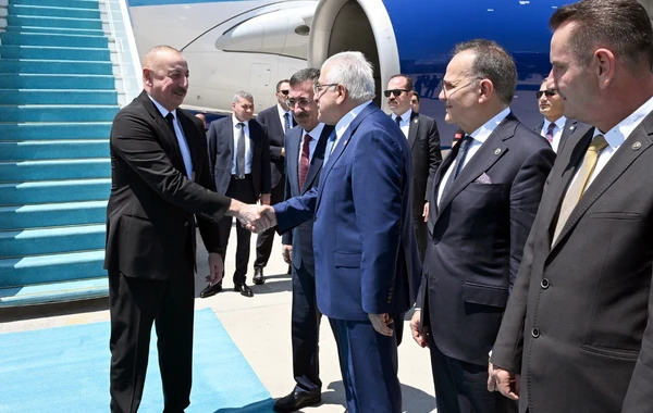 Prezident İlham Əliyev Türkiyədə işgüzar səfərdədir - FOTO
