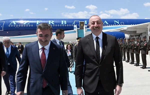 Prezident İlham Əliyev Türkiyədə işgüzar səfərdədir - FOTO