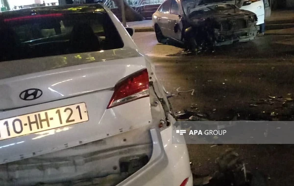Bakıda zəncirvari qəza: 3 maşın toqquşdu - FOTO