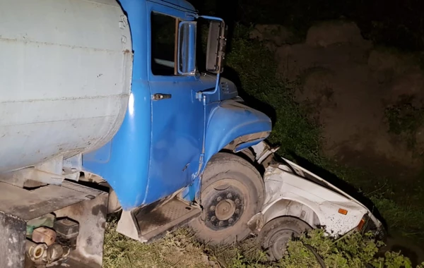Göyçayda “VAZ 2107” yük avtomobili ilə toqquşub, sürücü ölüb - FOTO