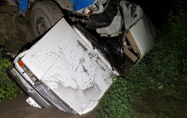 Göyçayda “VAZ 2107” yük avtomobili ilə toqquşub, sürücü ölüb - FOTO