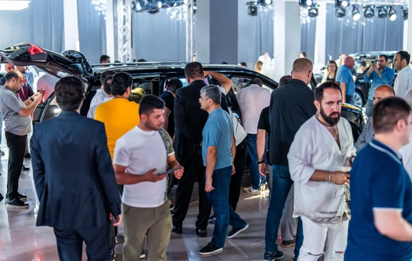 Uzaq səfərlərinizin ən yaxşı yol yoldaşı SERES M9 modeli təqdim olundu! - FOTO/VİDEO
