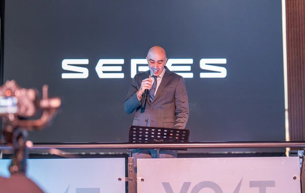Uzaq səfərlərinizin ən yaxşı yol yoldaşı SERES M9 modeli təqdim olundu! - FOTO/VİDEO