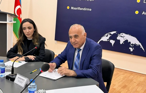 Jurnalistlər “İnsan hüquqları aylığı” çərçivəsində keçirilən təlimdə iştirak ediblər - FOTO