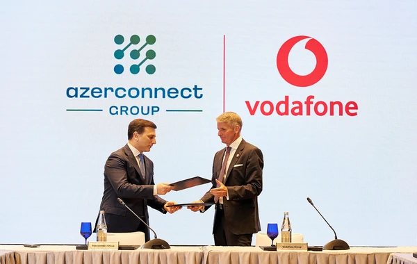 Azerconnect Group və Vodafone Group arasında tərəfdaşlıq müqaviləsi imzalandı - FOTO
