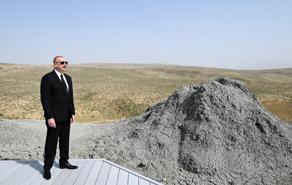 İlham Əliyev Palçıq Vulkanları Turizm Kompleksinin açılışında iştirak edib - FOTO