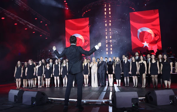 Ajda Pekkan xəyalını karyerasının 60-cı ilində reallaşdırdı - FOTO