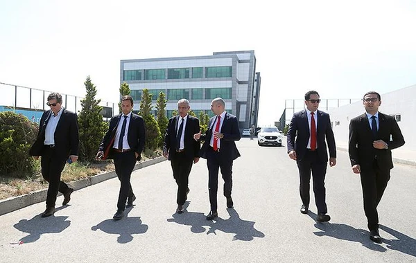 Fernandu Santuş Bakıda idman obyektləri ilə tanış olub - FOTO