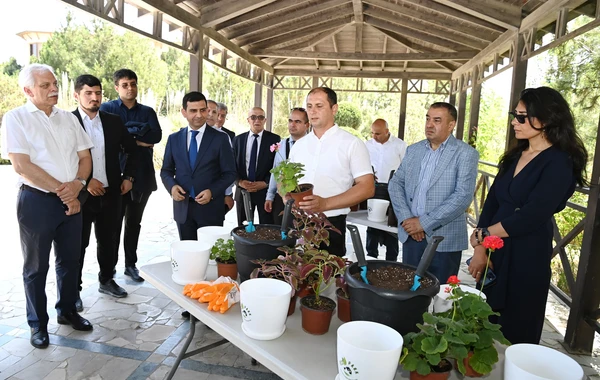 SOCAR-ın "Eko park"ında QHT nümayəndələri ilə görüş keçirilib - FOTO