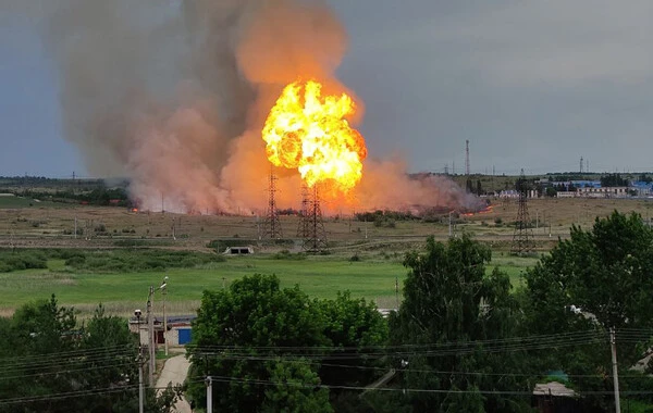 Мощный взрыв на газопроводе в Саратове - ВИДЕО