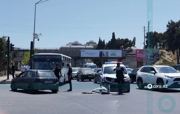 Polis avtomobilinin iştirakı ilə qəza baş verib - FOTO