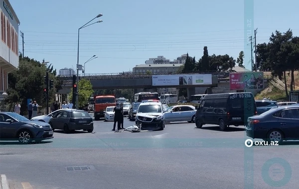 Polis avtomobilinin iştirakı ilə qəza baş verib - FOTO