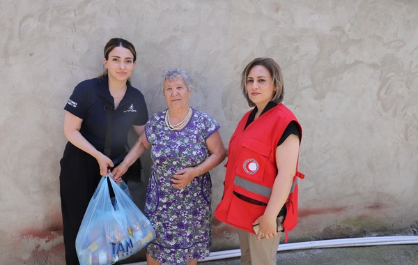 “Avrora Qrup” aztəminatlı ailələrə və uşaq evlərinə bayram sovqatı çatdırıb - FOTO