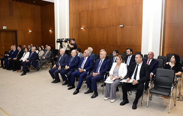 YAP-çı deputatlar növbədənkənar parlament seçkiləri ilə bağlı Parlamentə müraciət edəcəklər - FOTO