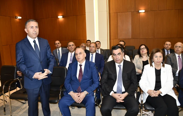 YAP-çı deputatlar növbədənkənar parlament seçkiləri ilə bağlı Parlamentə müraciət edəcəklər - FOTO