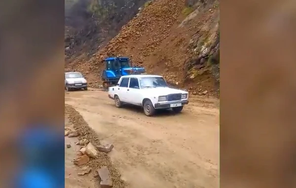 Движение на автомобильной дороге Исмаиллы-Лахыдж восстановлено - ВИДЕО