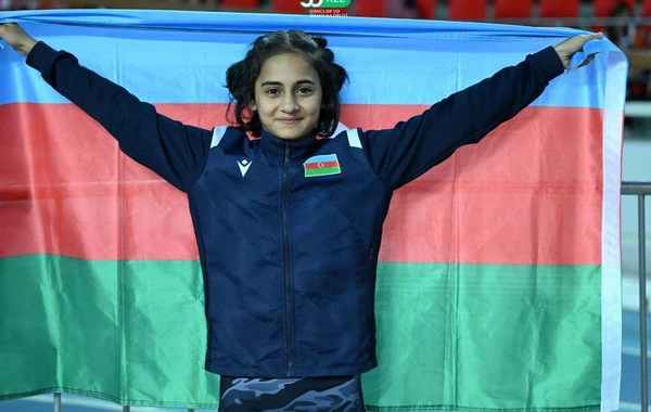 Azərbaycan güləşçiləri "Asiya Uşaqları" Oyunlarında 3 medal qazanıb - FOTO