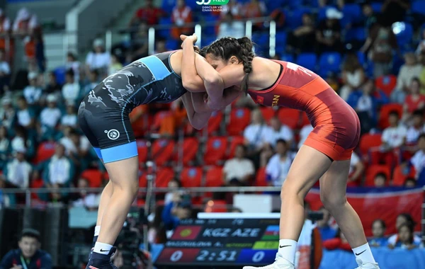 Azərbaycan güləşçiləri "Asiya Uşaqları" Oyunlarında 3 medal qazanıb - FOTO