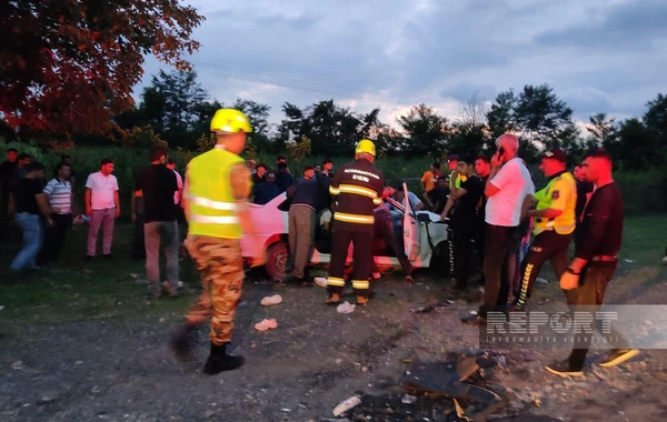 Число погибших в тяжелом ДТП в Гахе возросло до трех - ОБНОВЛЕНО + ФОТО