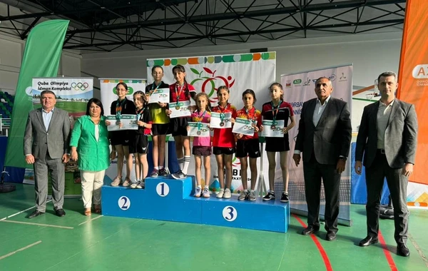Stolüstü tennis üzrə Azərbaycan birinciliyinin qalibləri müəyyənləşib - FOTO