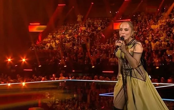 Avroviziyadan qayıdandan sonra xəstə düşdü, konsertlərini ləğv etdi - FOTO