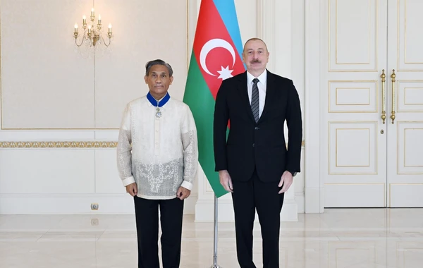 Prezident İlham Əliyev Filippinin yeni təyin olunmuş səfirinin etimadnaməsini qəbul edib - YENİLƏNİB - FOTO