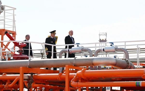 Prezident İlham Əliyev “Zəngilan” tankerinin istismara verilməsi mərasimində iştirak edib - YENİLƏNİB - FOTO