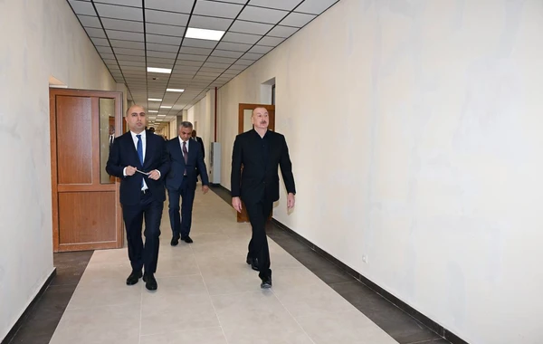 Prezident Xankəndidə Qarabağ Universitetində görülən işlərlə tanış olub - YENİLƏNİB - FOTO