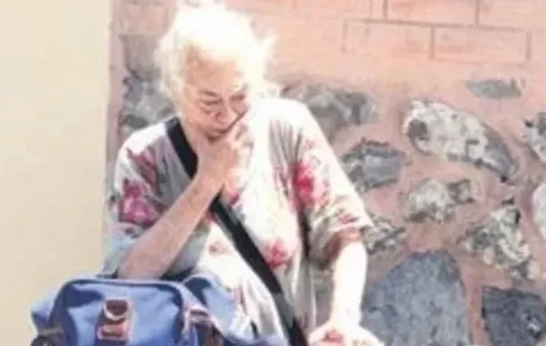 Bijuteriya satan məşhur aktrisa: "Çörək pulumu qazanmağa icazə vermədilər" - FOTO