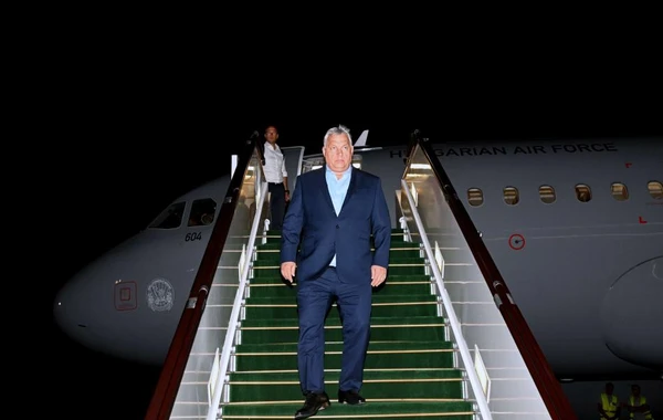 Macarıstanın Baş naziri Viktor Orban Azərbaycana səfərə gəlib