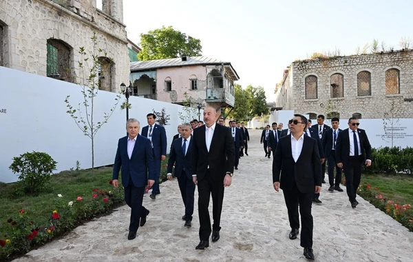Azərbaycan, Özbəkistan və Qırğızıstan prezidentləri Şuşada gəziblər - YENİLƏNİB - FOTO