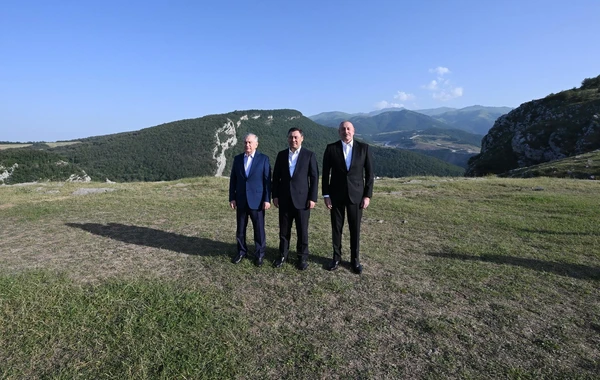 Azərbaycan, Özbəkistan və Qırğızıstan prezidentləri Şuşada gəziblər - YENİLƏNİB - FOTO
