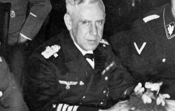 Edamdan əvvəl lüt soyundurulan admiral – bu “cəza” Hitlerin şəxsi göstərişi olub... - FOTO