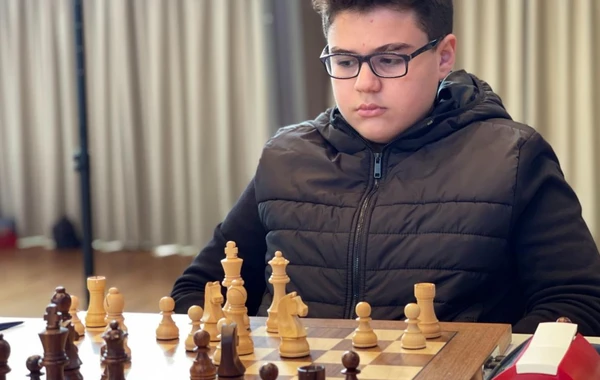 Maqnus Karlseni 41 saniyəyə mat edən Yağız Kaan Erdoğmuş kimdir?